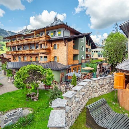 Hotel "Zum Ritter" Tannheim Buitenkant foto